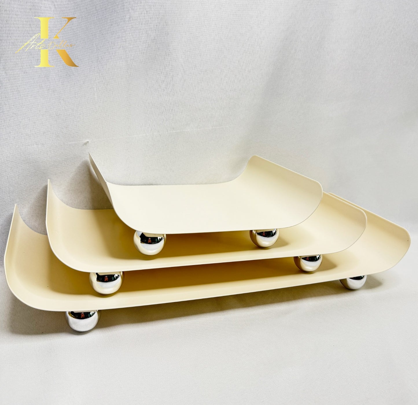 Ayla Trays Set