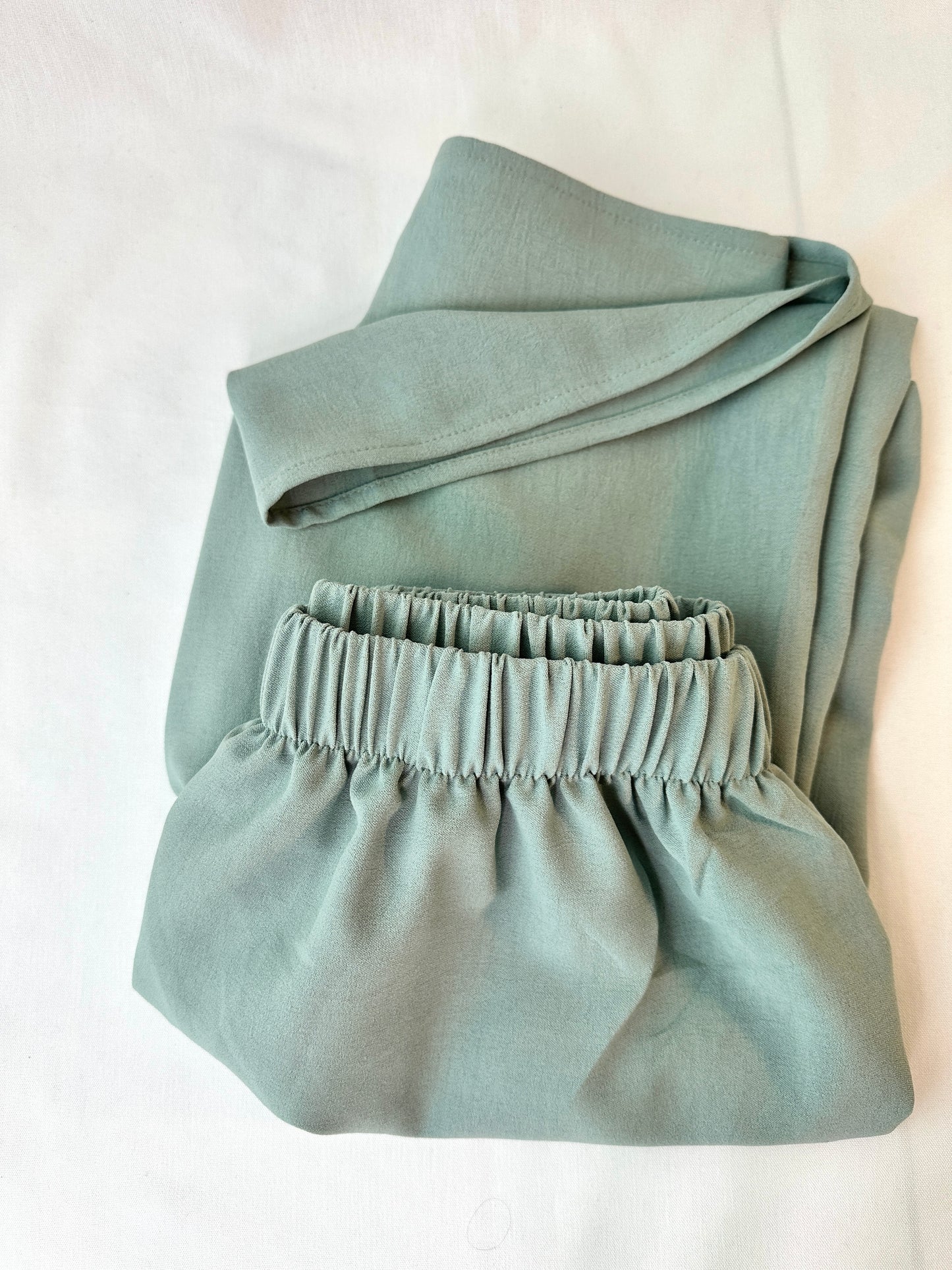 Green Matching Mom, Grandma & Daughter Prayer Outfits