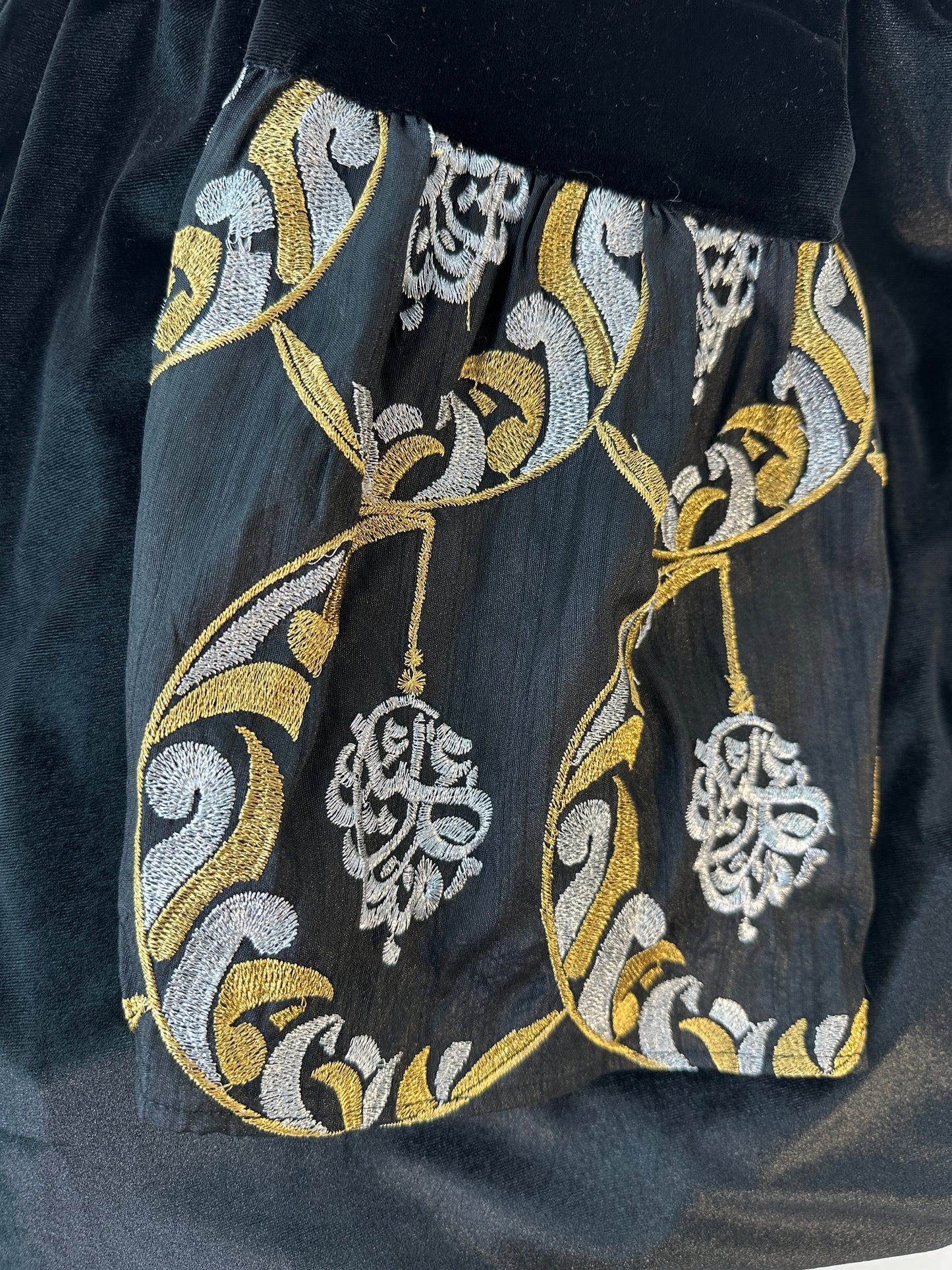Luxury Velvet Abaya