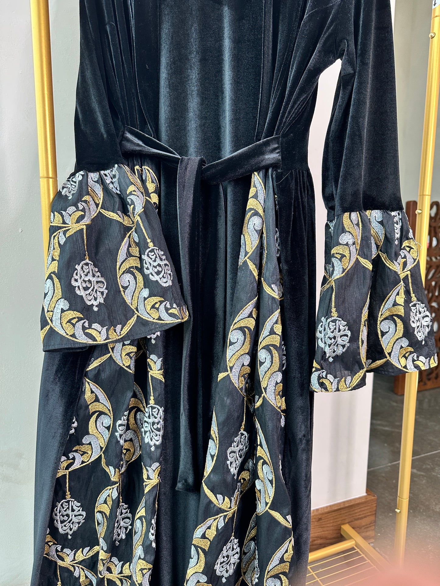 Luxury Velvet Abaya