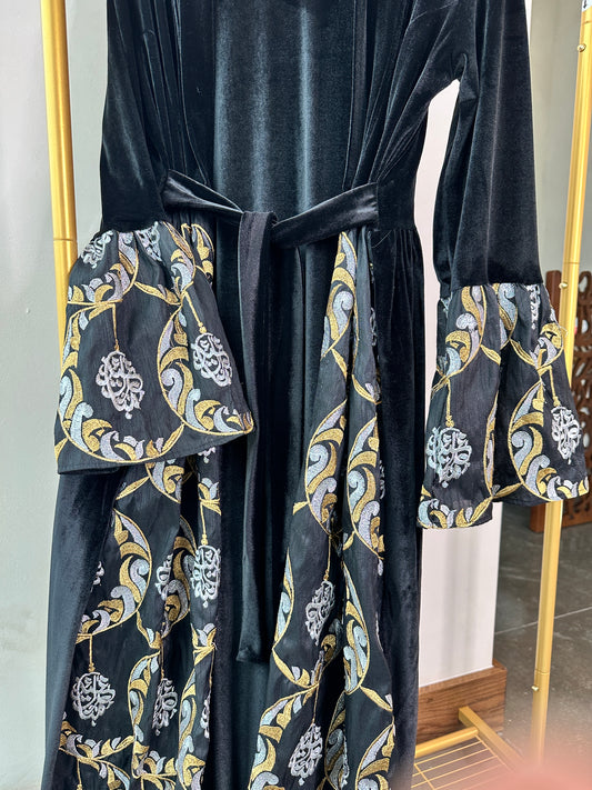 Luxury Velvet Abaya