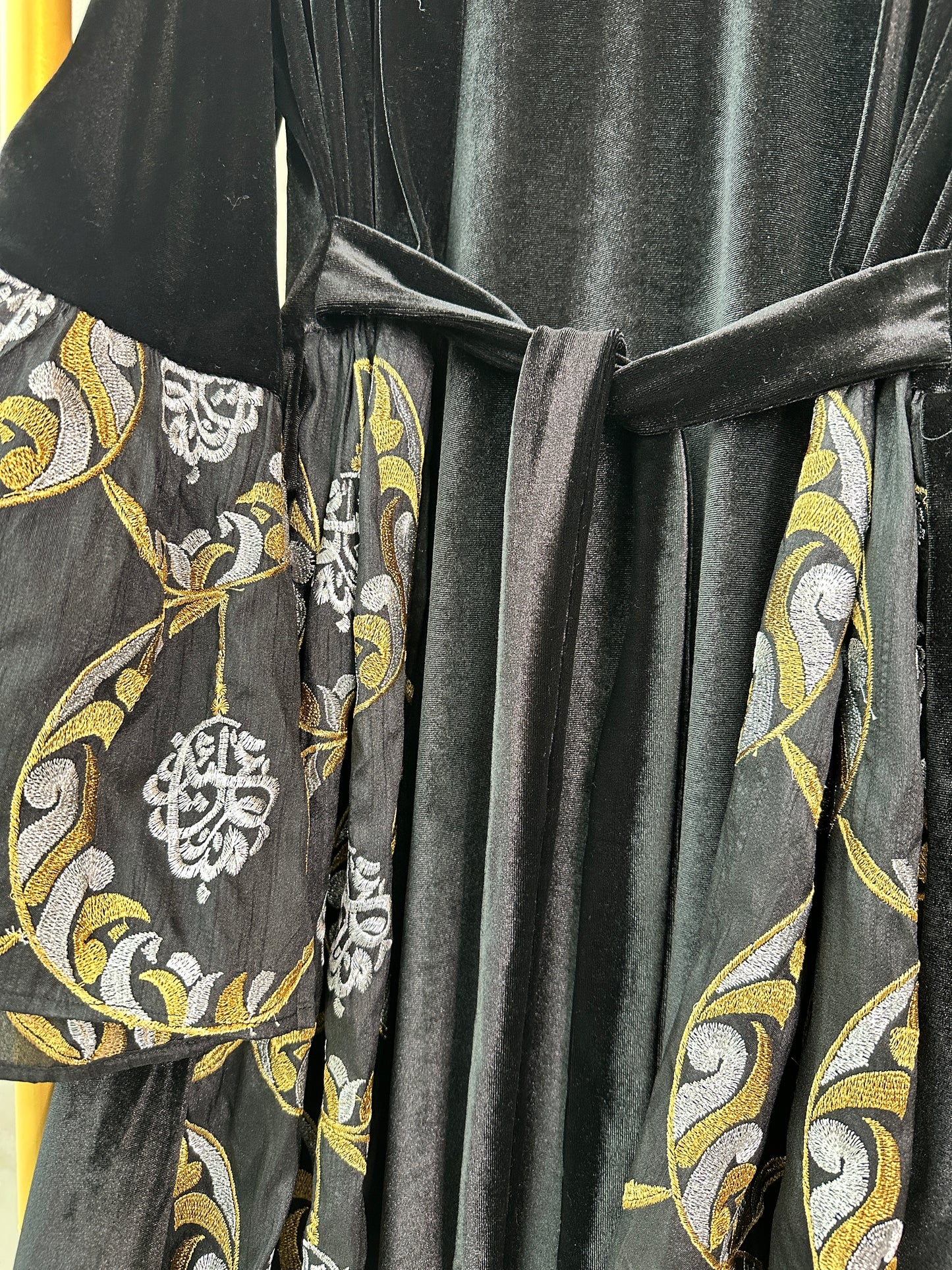 Luxury Velvet Abaya