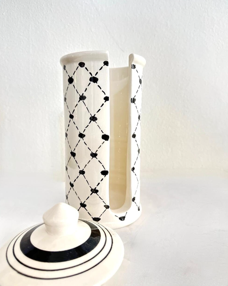 Kuffiyeh Cup Holder