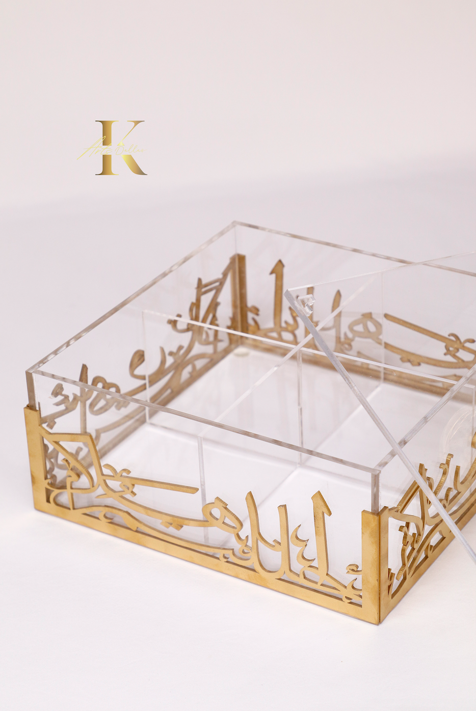 Farah Large Box with Divider