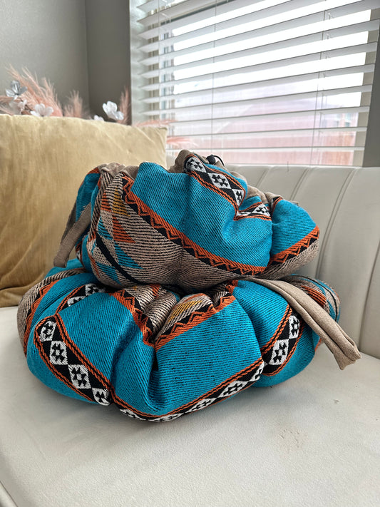 Introducing Bogja, our artisan woolen pot cover handcrafted for keeping dishes warm and fresh. Available in two charming patterns, these covers add traditional elegance to your Ramadan gatherings. Ideal for maintaining food temperature while enhancing your table setting with a touch of handmade craftsmanship.