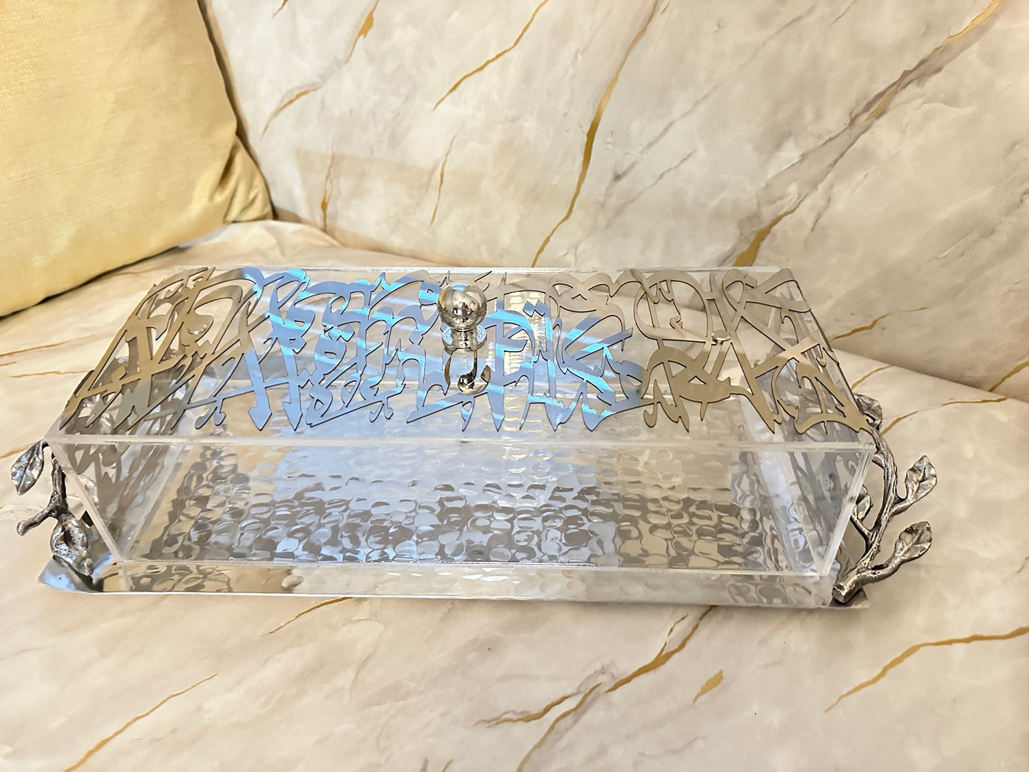 Rectangular golden arabesque tray with Arabic calligraphy and cover